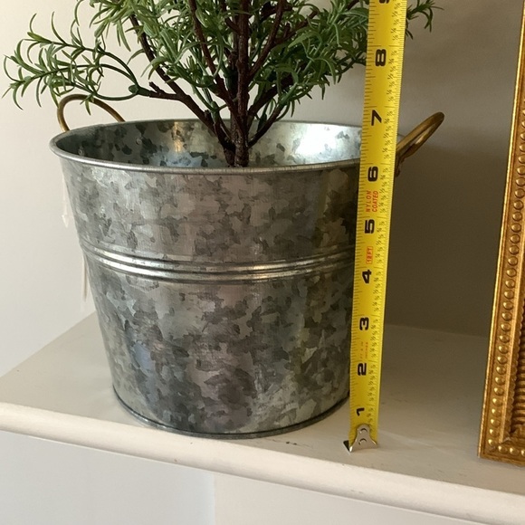 Set of 5 Rustic Decor Vintage Galvanized Metal Bucket planters gold hardware - Picture 7 of 11